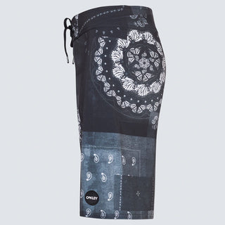 Oakley Bandana 20 Rc Boardshorts In Black - 38