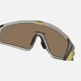 Latch Panel Sunglasses