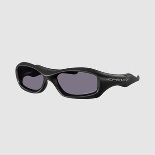 Oakley MUZM Fatcat Sunglasses – Matte Black Prizm Grey – Front View