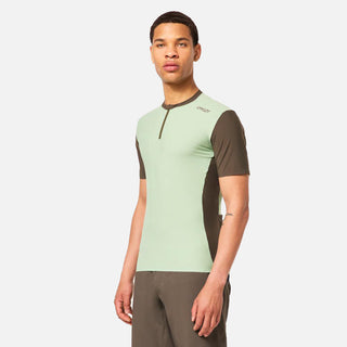 Point To Point 1/4 Zip Jersey