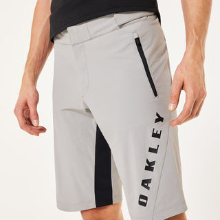 Free Ride Short