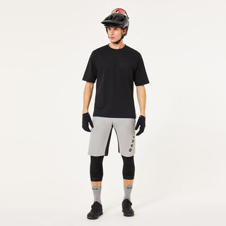 Free Ride Short