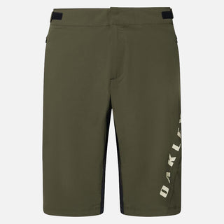Free Ride Short
