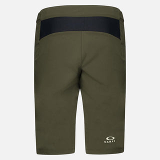 Free Ride Short