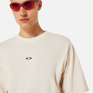 Metal Rise Tee