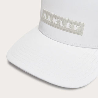 Bark Snapback