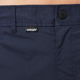 Oakley Chino 19 Hybrid Short In Fathom