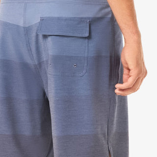 Oakley Retro Mark 19 Boardshort In Team Navy