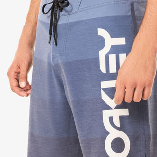 Oakley Retro Mark 19 Boardshort In Team Navy