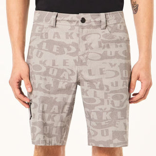 Oakley Golf Transition Ransom Short In Collage Gray